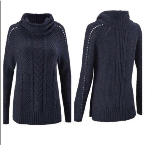CAbi | Sweaters | Cabi Chunky Navy Cable Knit Sweater 368 | Poshmark
